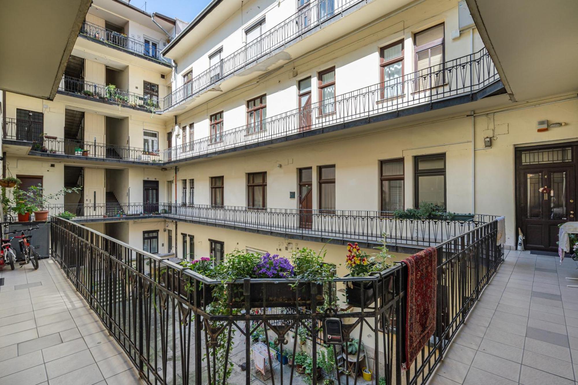 Castle Chainbridge Apartment Budapest Eksteriør bilde